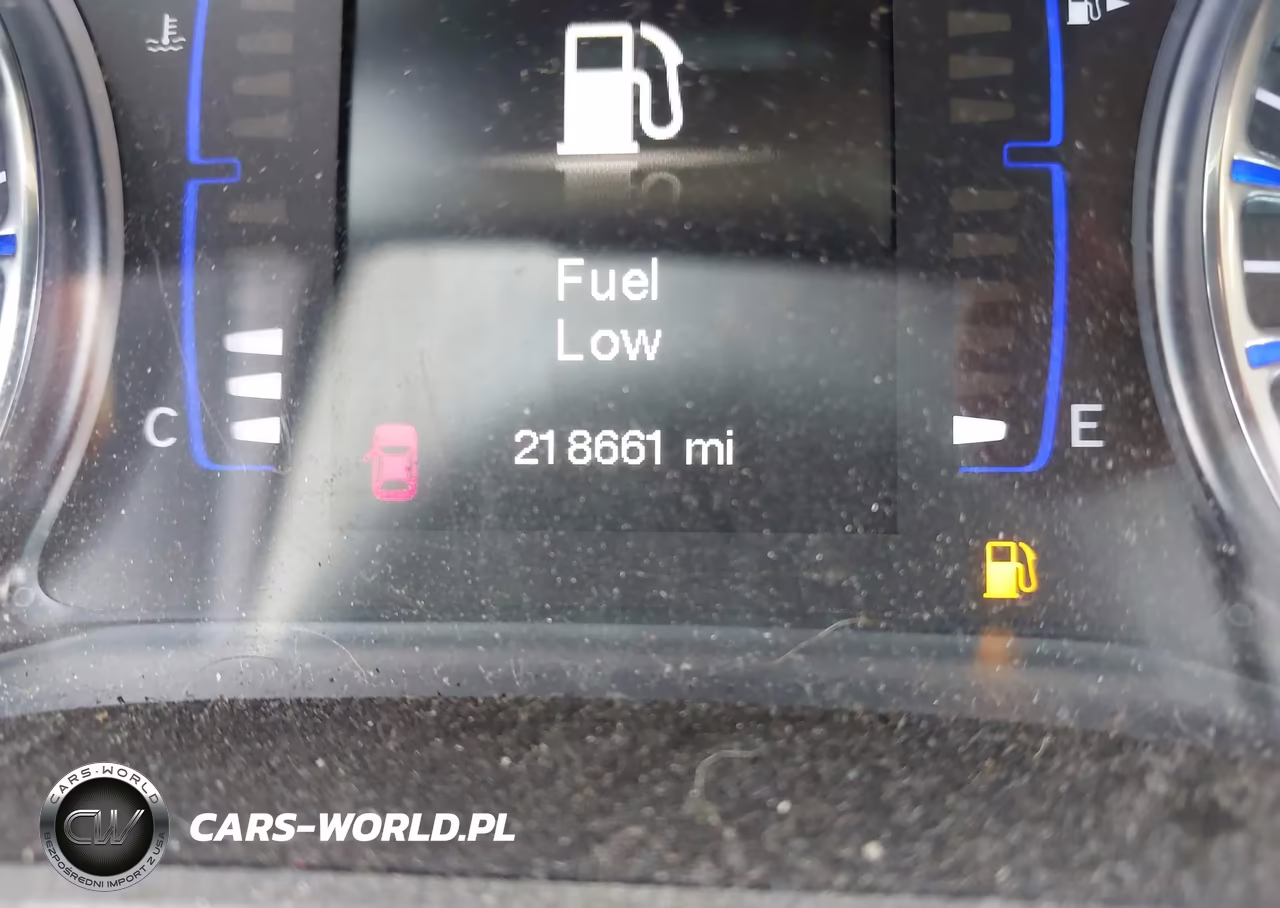 2015 Chrysler 200 Lx VIN:1C3CCCFB2FN620735 - 16