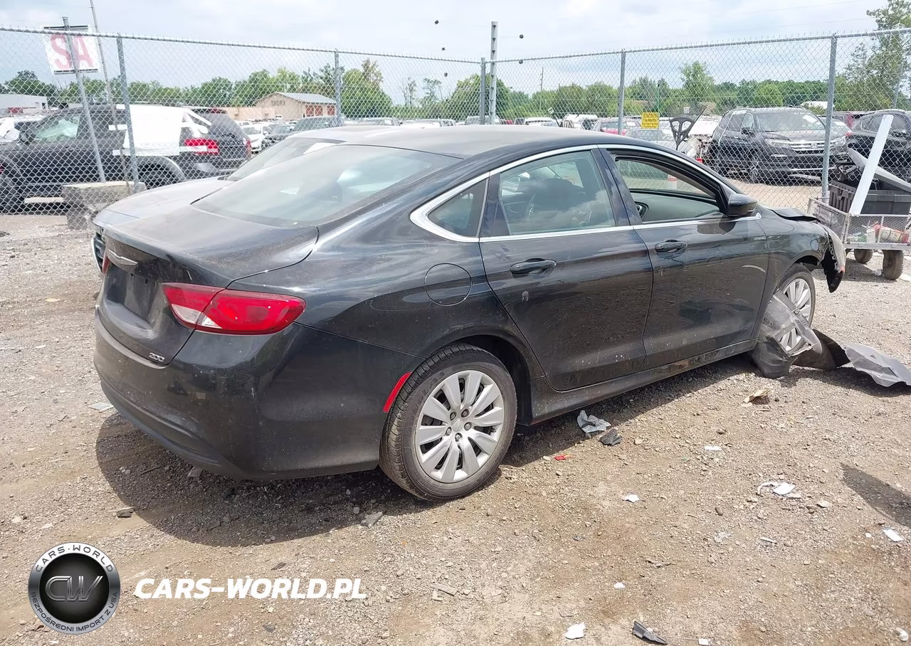 2015 Chrysler 200 Lx VIN:1C3CCCFB2FN620735 - 4