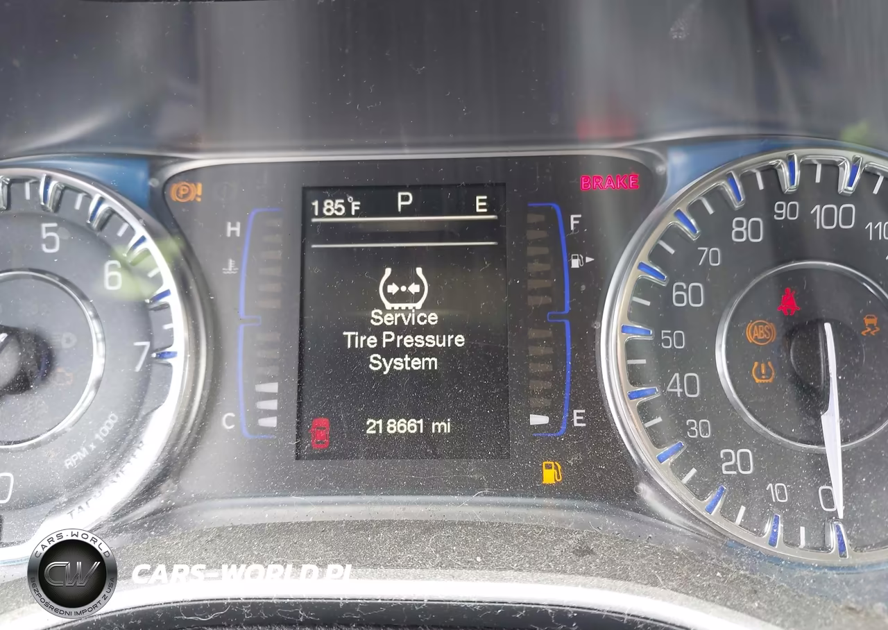 2015 Chrysler 200 Lx VIN:1C3CCCFB2FN620735 - 7