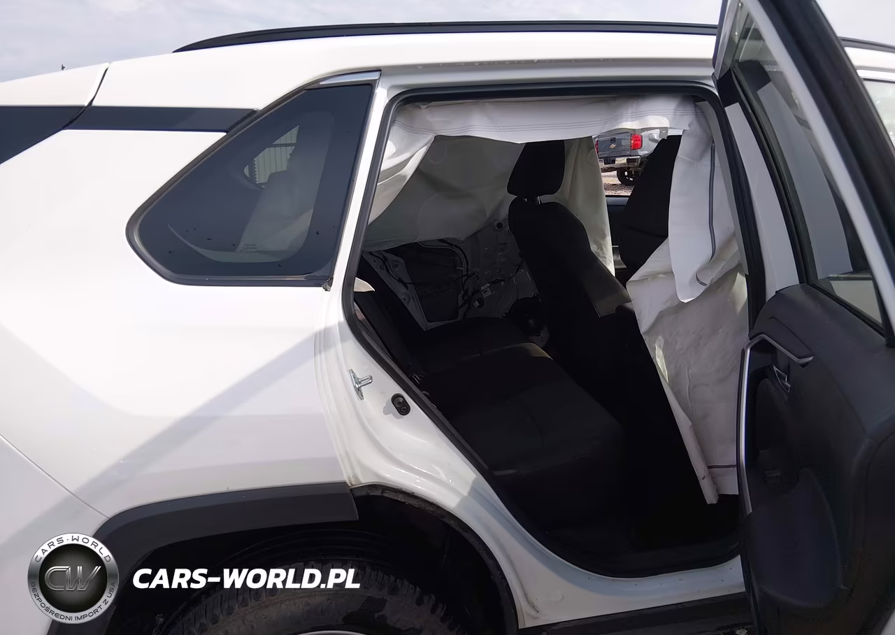 2024 Toyota Rav4 Xle VIN:2T3W1RFV3RW329590 - 8
