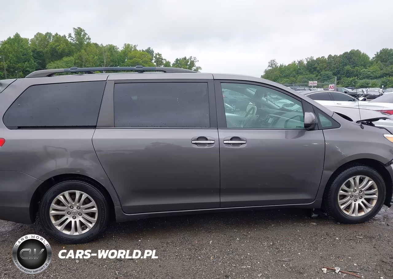 2014 Toyota Sienna Xle V6 8 Passenger VIN:5TDYK3DC1ES454894 - 14