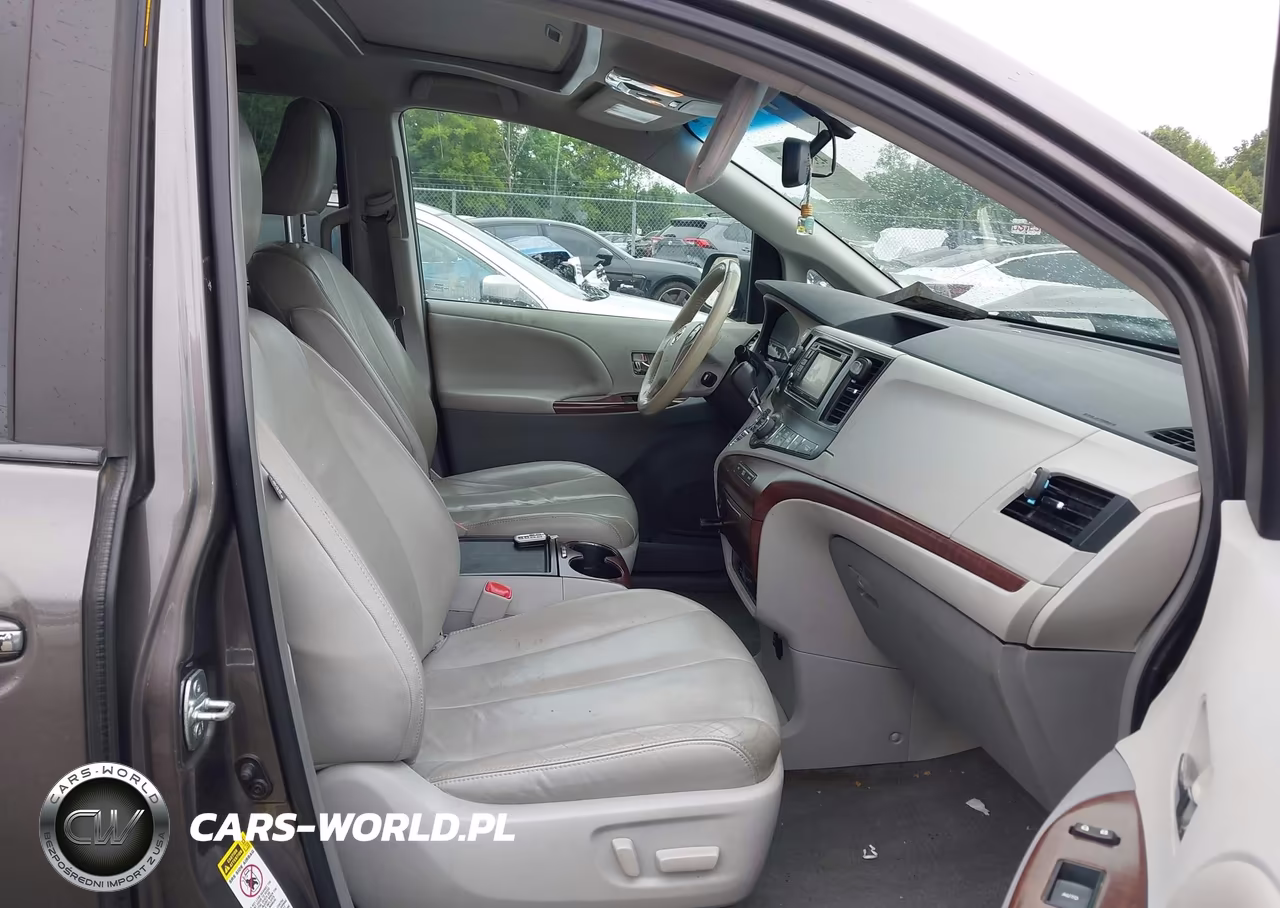 2014 Toyota Sienna Xle V6 8 Passenger VIN:5TDYK3DC1ES454894 - 5