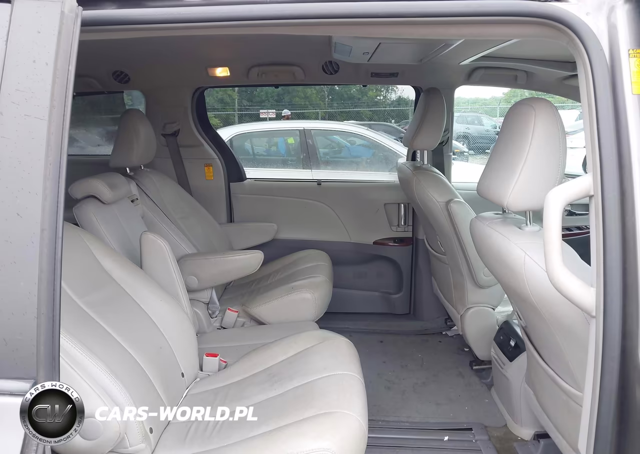 2014 Toyota Sienna Xle V6 8 Passenger VIN:5TDYK3DC1ES454894 - 8