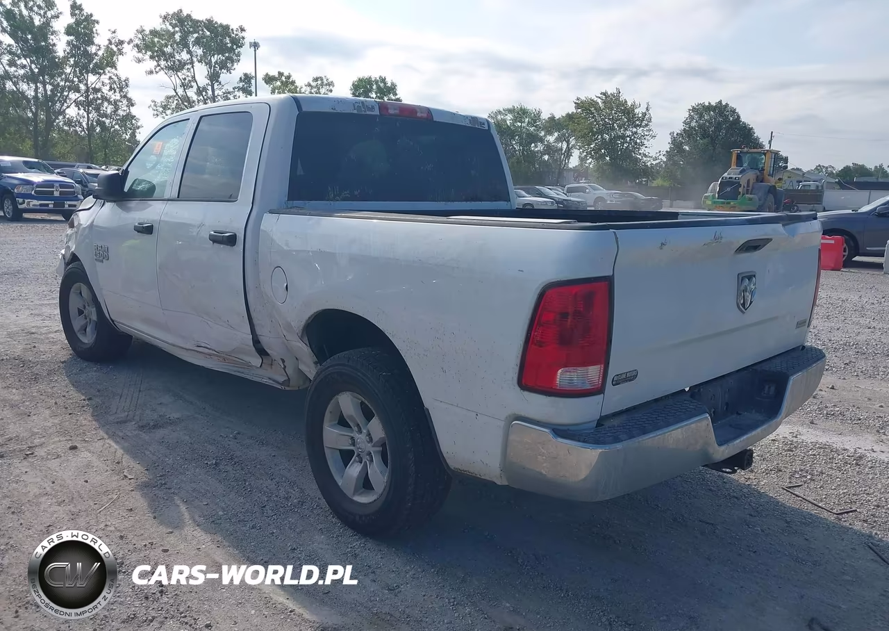 2019 Ram 1500 Classic Tradesman 4X2 5'7 Box VIN:3C6RR6KG3KG650716 - 3