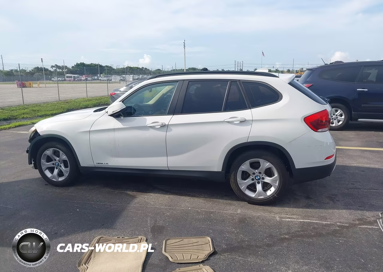 2014 BMW X1 Sdrive28I VIN:WBAVM1C54EVW55969 - 15