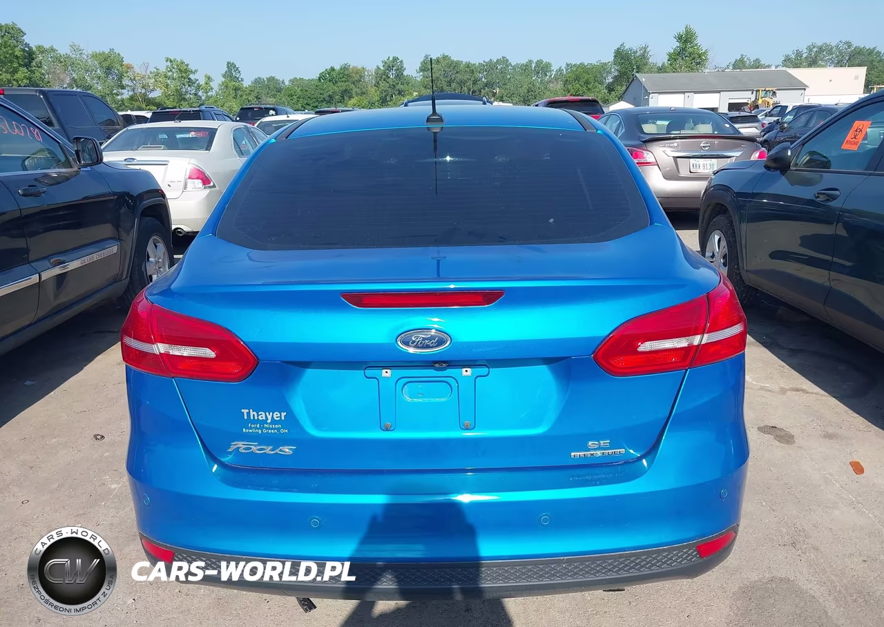 2016 Ford Focus Se VIN:1FADP3F2XGL257804 - 17