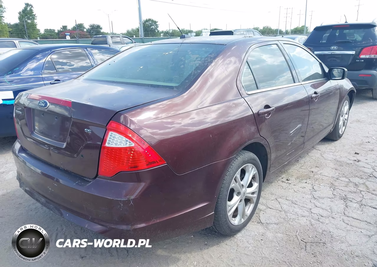 2012 Ford Fusion Se VIN:3FAHP0HA6CR143752 - 4