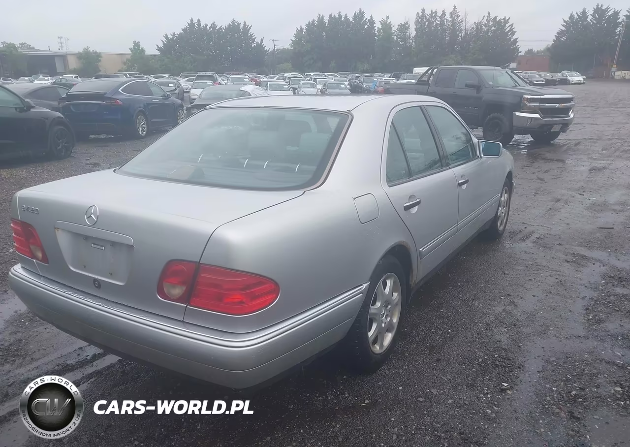 1997 Mercedes-Benz E 420 VIN:WDBJF72FXVA144376 - 4