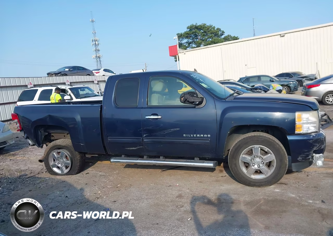 2011 Chevrolet Silverado 1500 Lt VIN:1GCRCSE02BZ121775 - 13