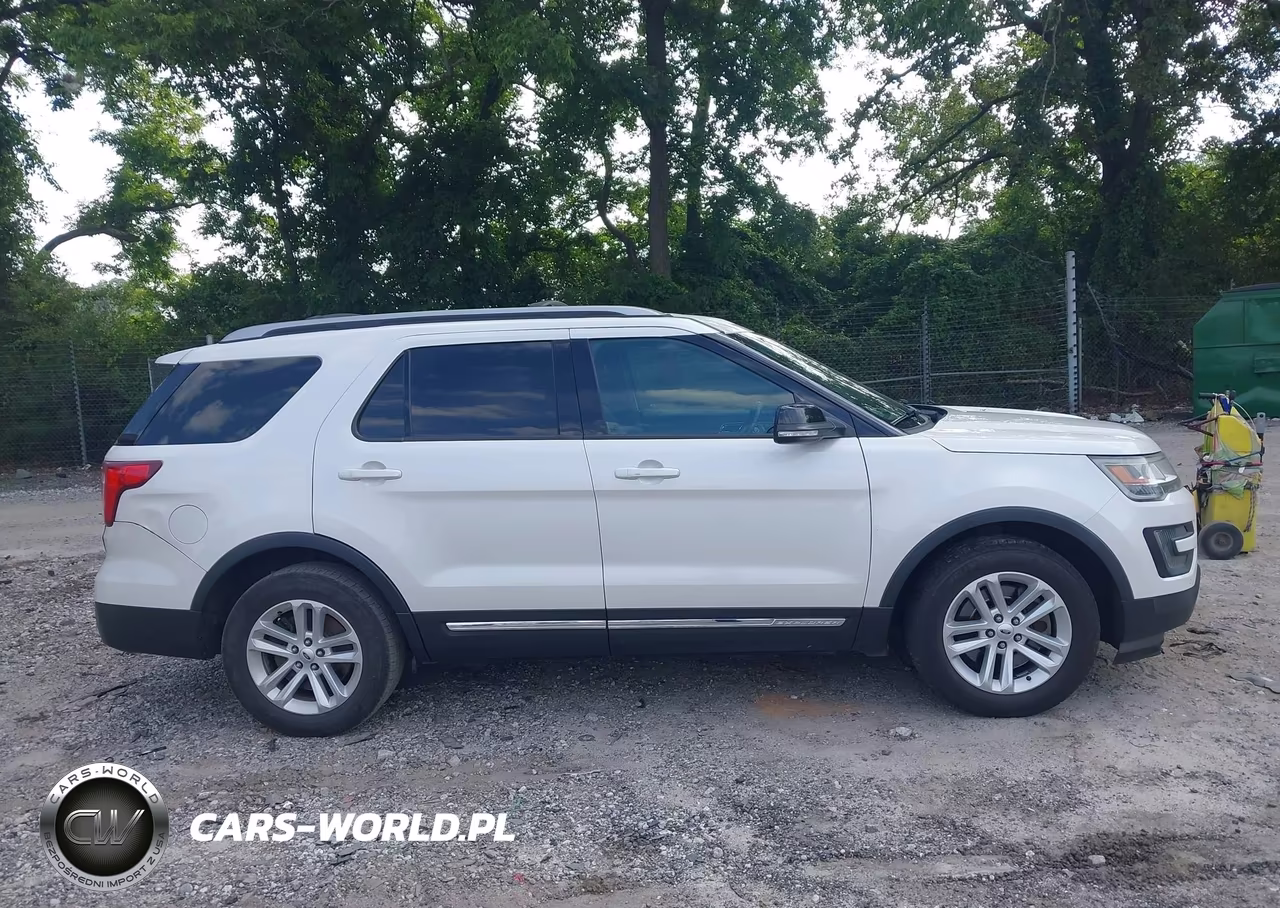 2016 Ford Explorer Xlt VIN:1FM5K7D83GGA42717 - 13