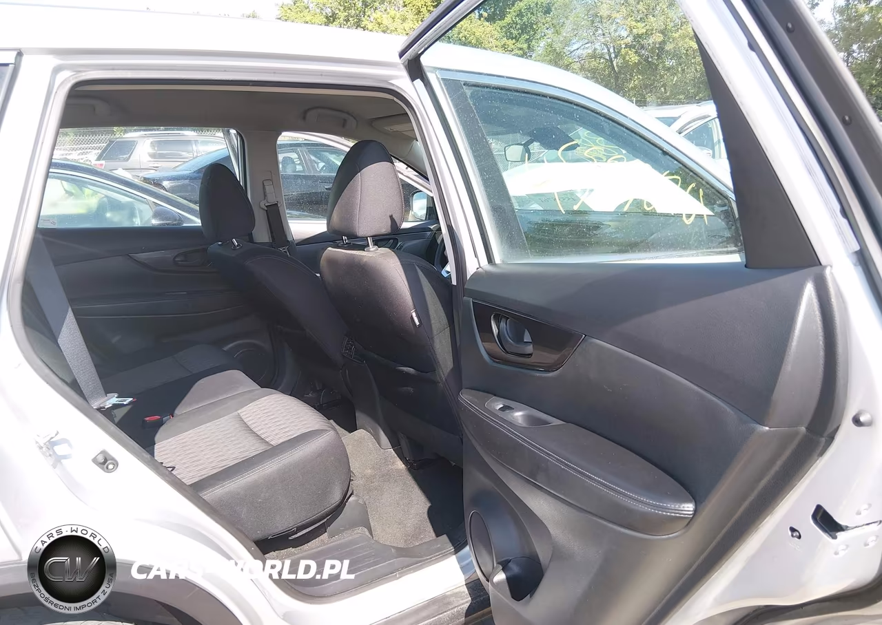 2019 Nissan Rogue S VIN:5N1AT2MV0KC797490 - 8