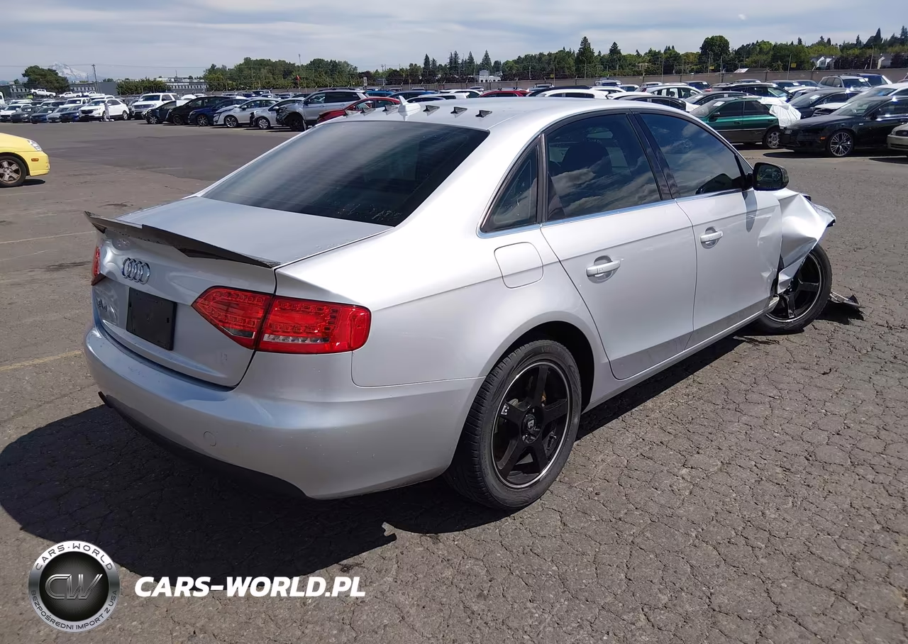 2012 Audi A4 2.0T Premium VIN:WAUBFAFL6CN000376 - 4