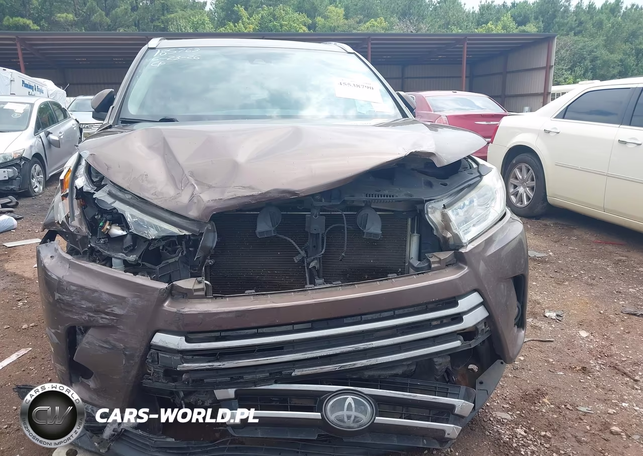 2018 Toyota Highlander Xle VIN:5TDKZRFH4JS260836 - 6