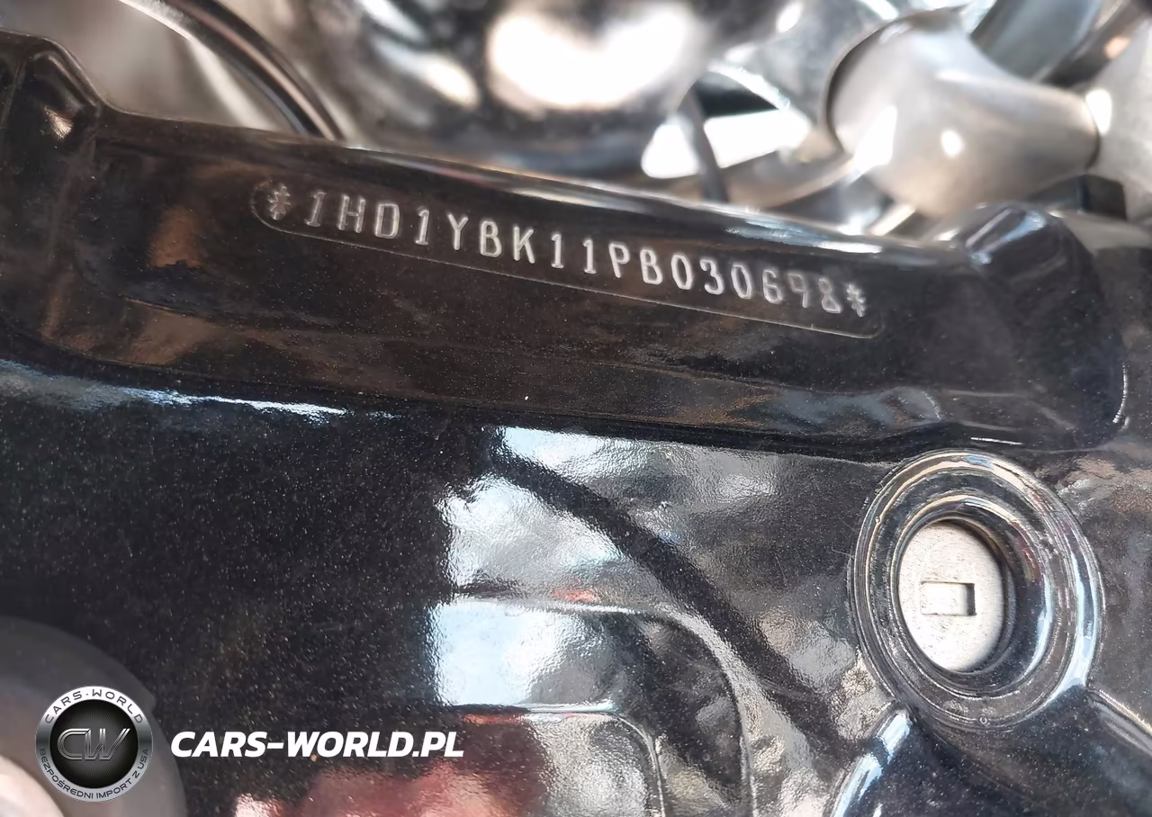 2023 Harley-Davidson Flhcs VIN:1HD1YBK11PB030698 - 10