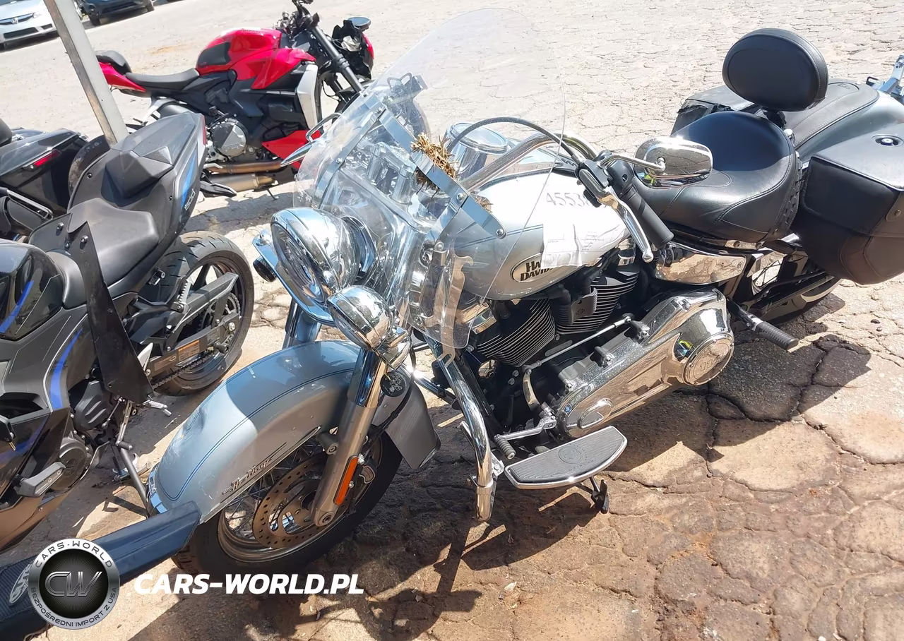 2023 Harley-Davidson Flhcs VIN:1HD1YBK11PB030698 - 2