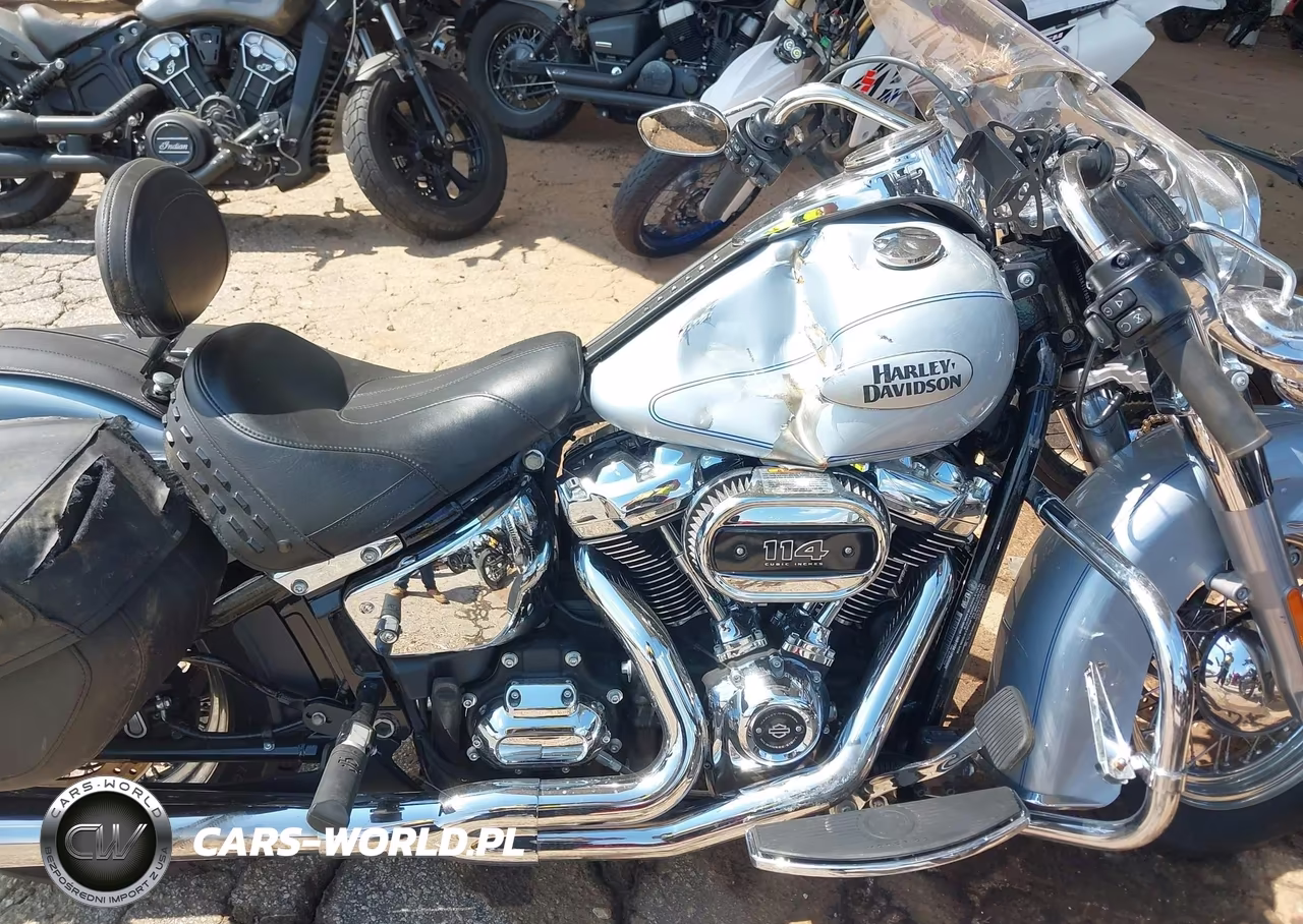 2023 Harley-Davidson Flhcs VIN:1HD1YBK11PB030698 - 8