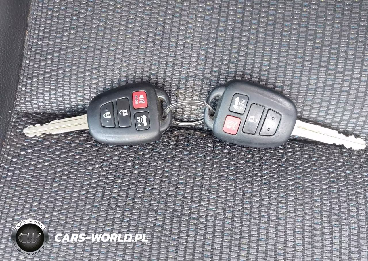 2016 Toyota Corolla S Plus VIN:5YFBURHE7GP423997 - 11