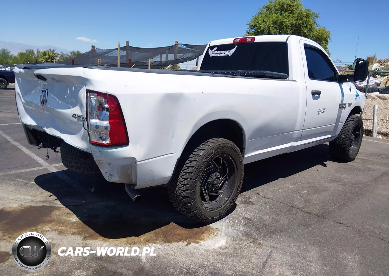 2014 Ram 1500 Tradesman VIN:3C6JR7DT9EG331953 - 4