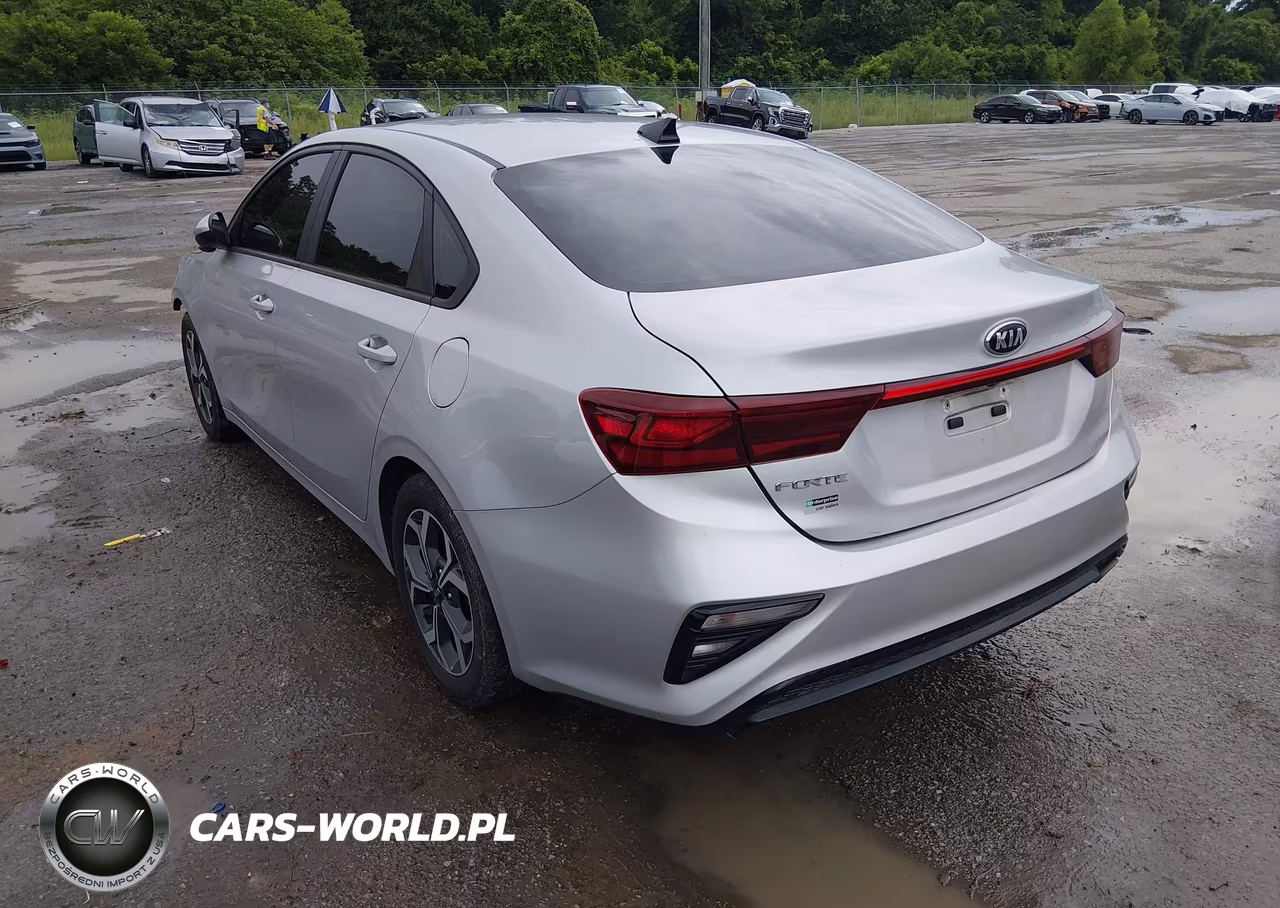 2021 Kia Forte Lxs VIN:3KPF24AD6ME271686 - 3