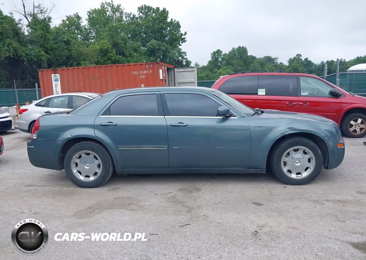 2005 Chrysler 300 Touring VIN:2C3AA53G85H644215 - 14