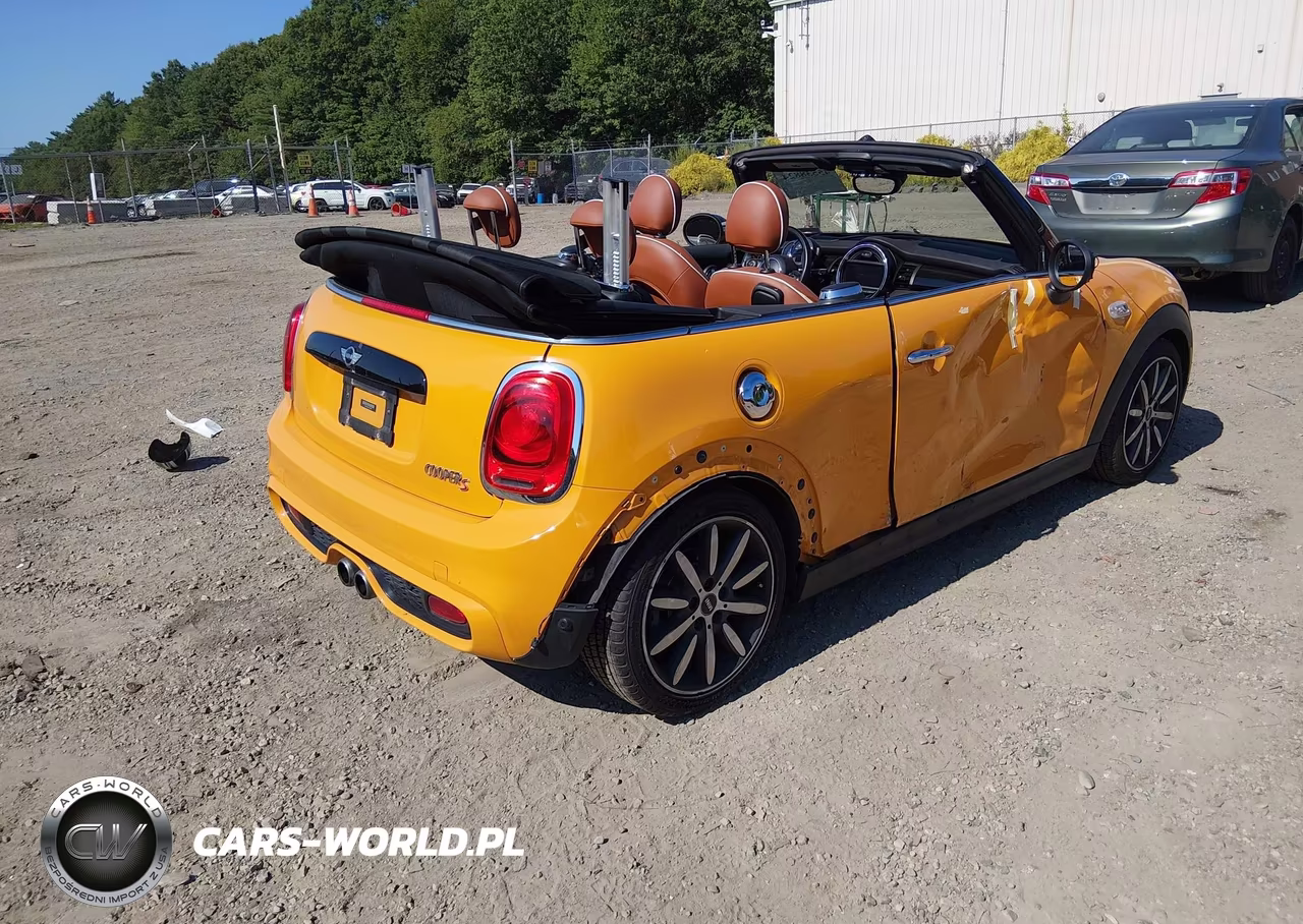 2016 Mini Convertible Cooper S VIN:WMWWG9C51G3A91581 - 4