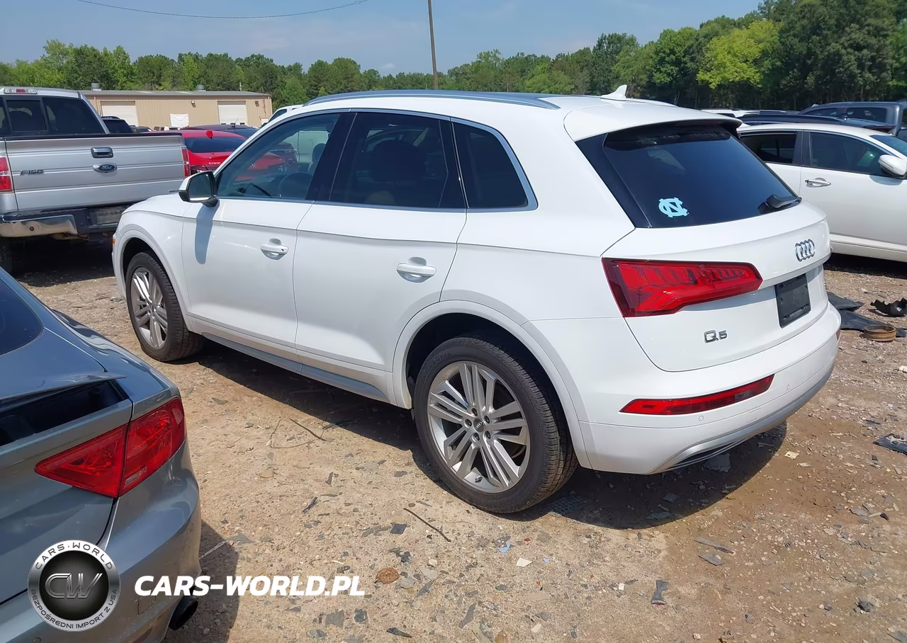 2018 Audi Q5 2.0T Premium-2.0T Tech Premium VIN:WA1BNAFY8J2014175 - 3