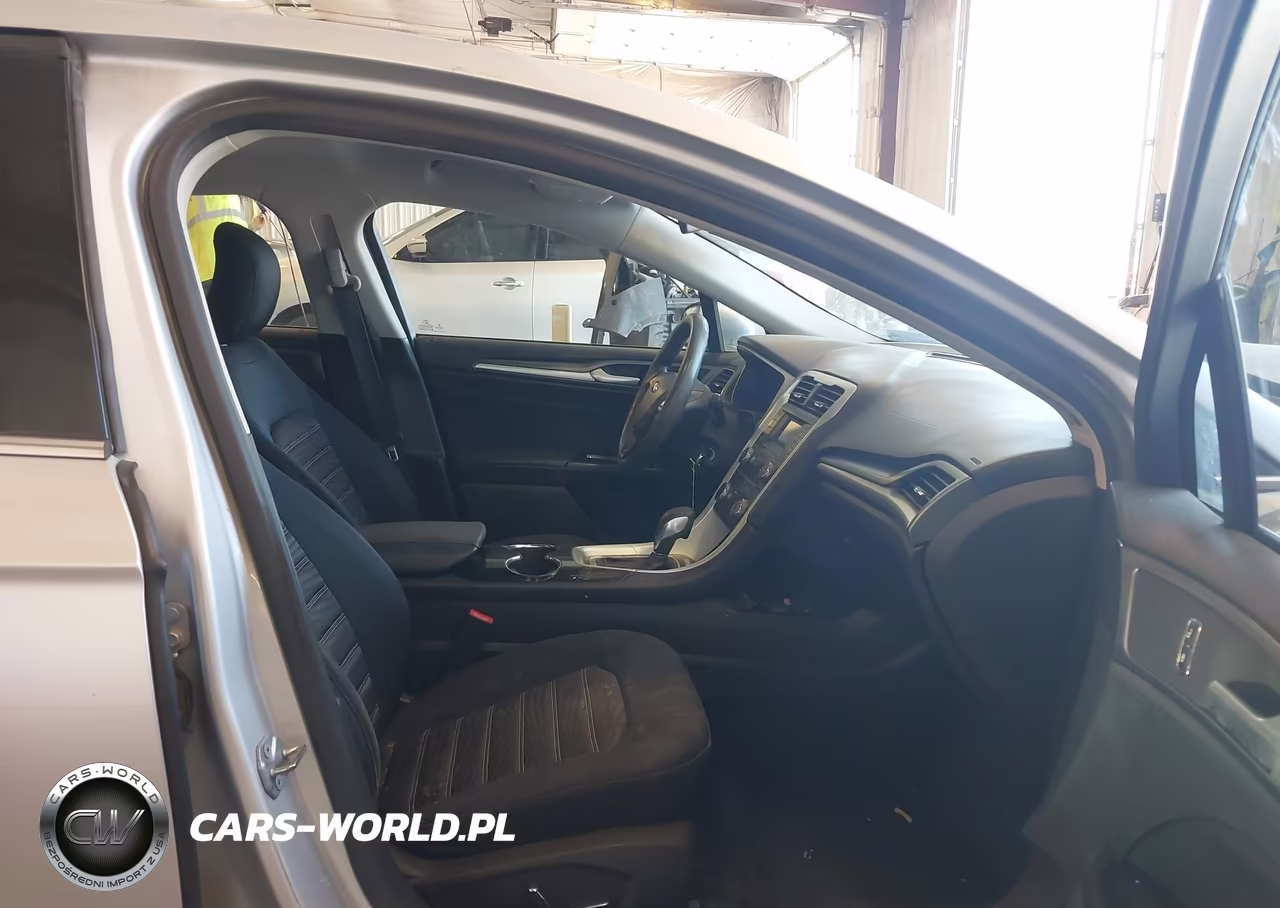 2016 Ford Fusion Se VIN:3FA6P0H74GR150877 - 5
