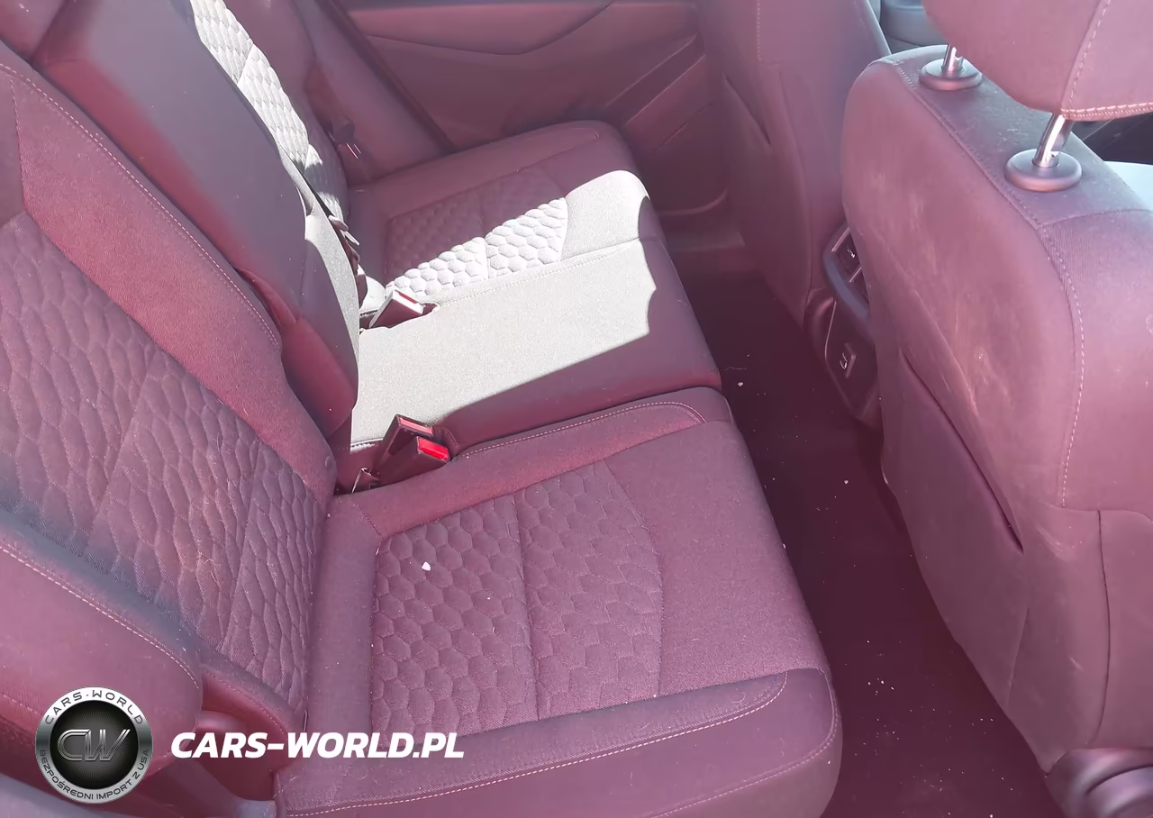 2019 Chevrolet Equinox Lt VIN:3GNAXUEV7KS614655 - 8