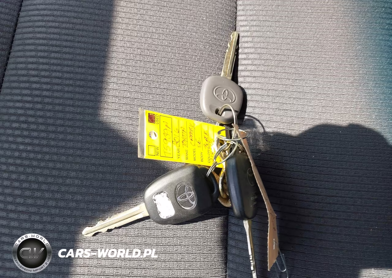 2016 Toyota Camry Se VIN:4T1BF1FK1GU218646 - 11