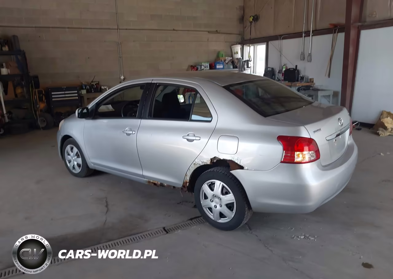 2007 Toyota Yaris VIN:JTDBT923771115372 - 3