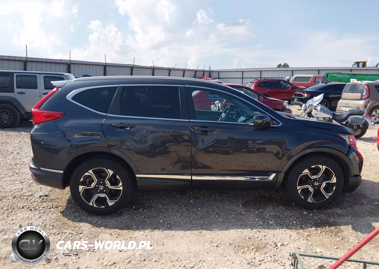2018 Honda Cr-V Touring VIN:7FARW1H97JE022535 - 13