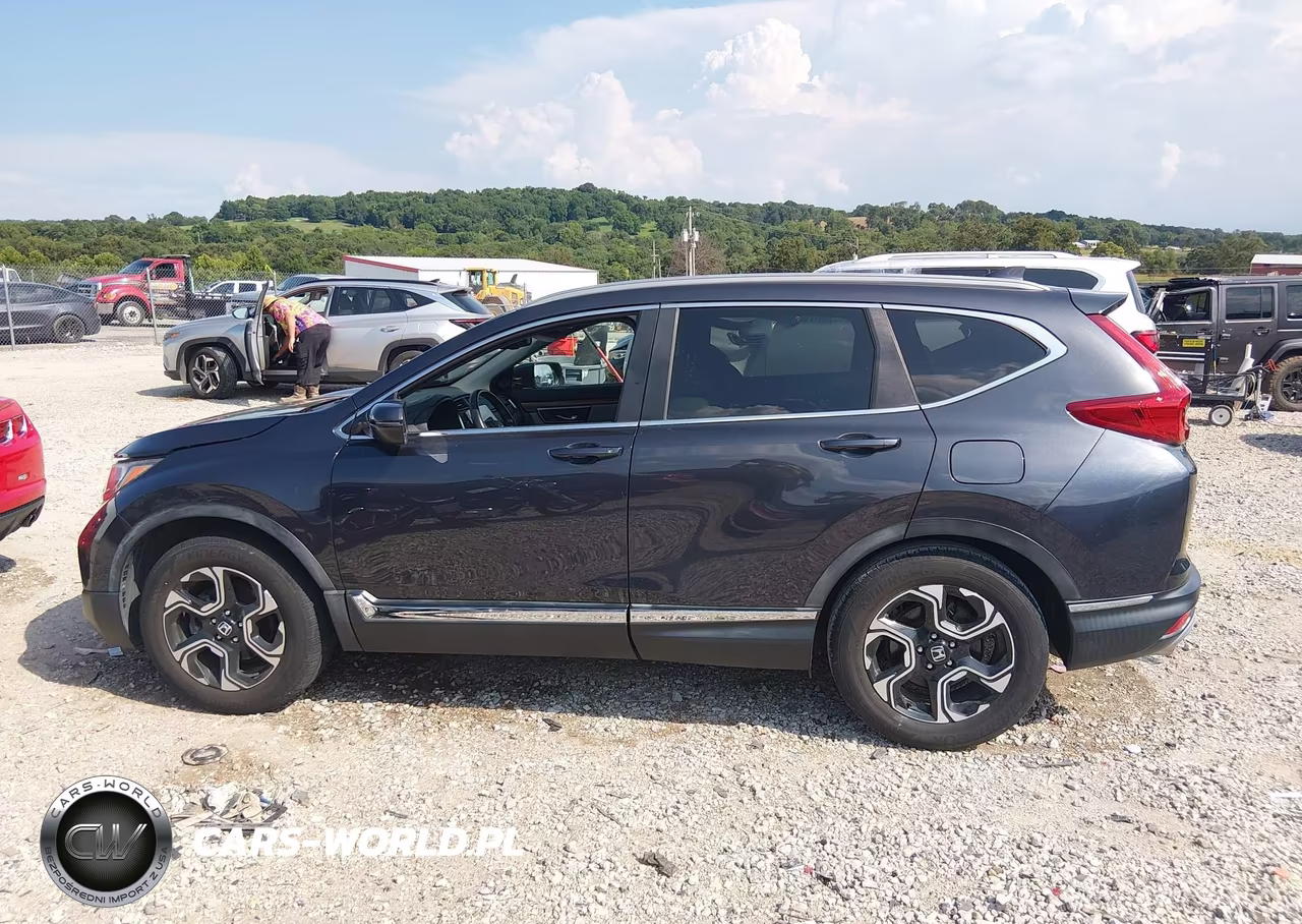2018 Honda Cr-V Touring VIN:7FARW1H97JE022535 - 14