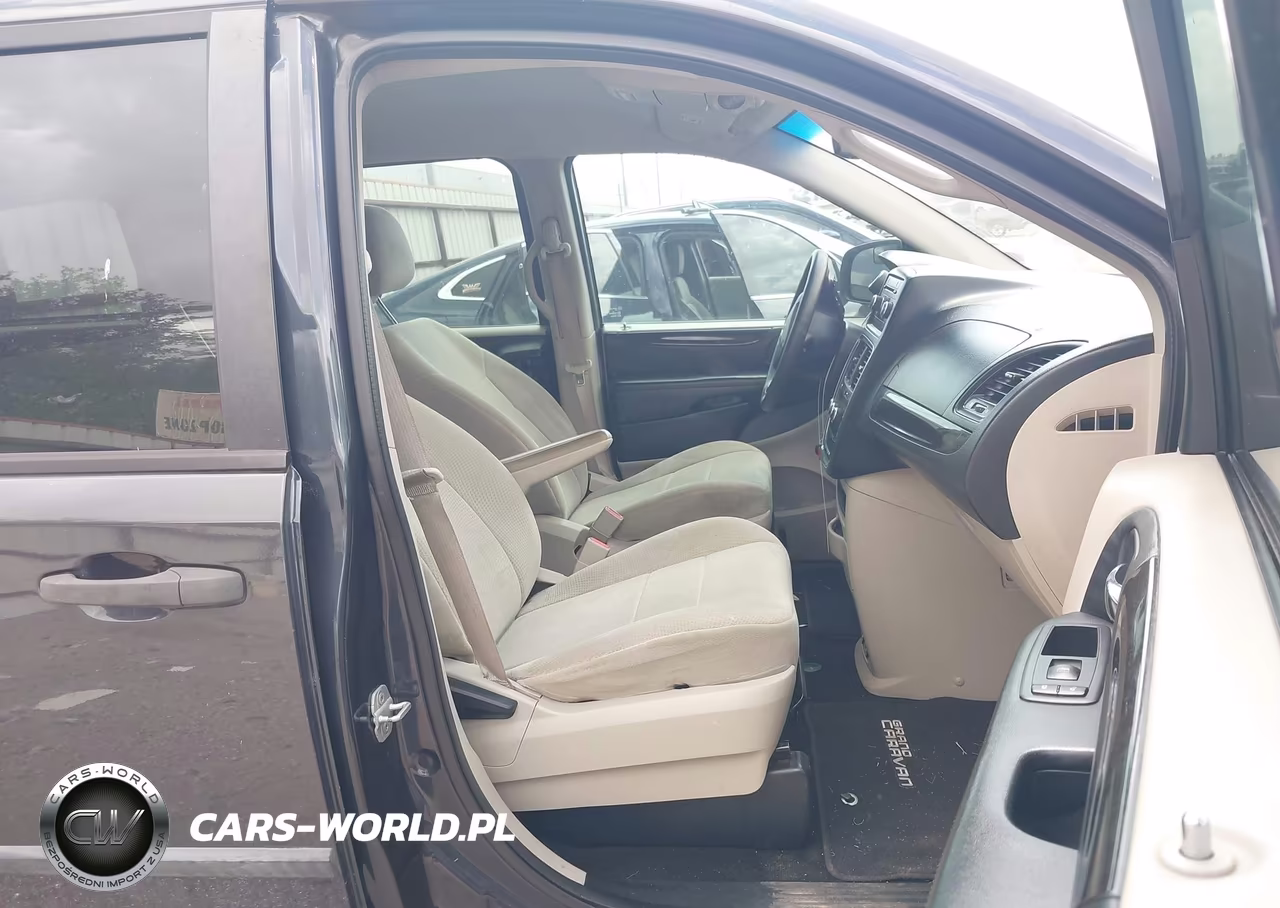 2014 Dodge Grand Caravan American Value Pkg VIN:2C4RDGBG0ER104581 - 5