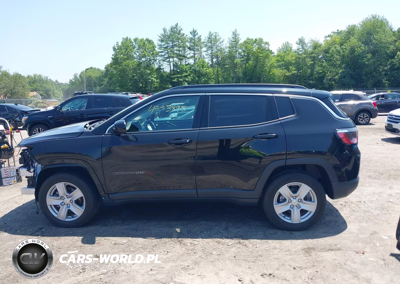 2022 Jeep Compass Latitude 4X4 VIN:3C4NJDBB8NT230744 - 15