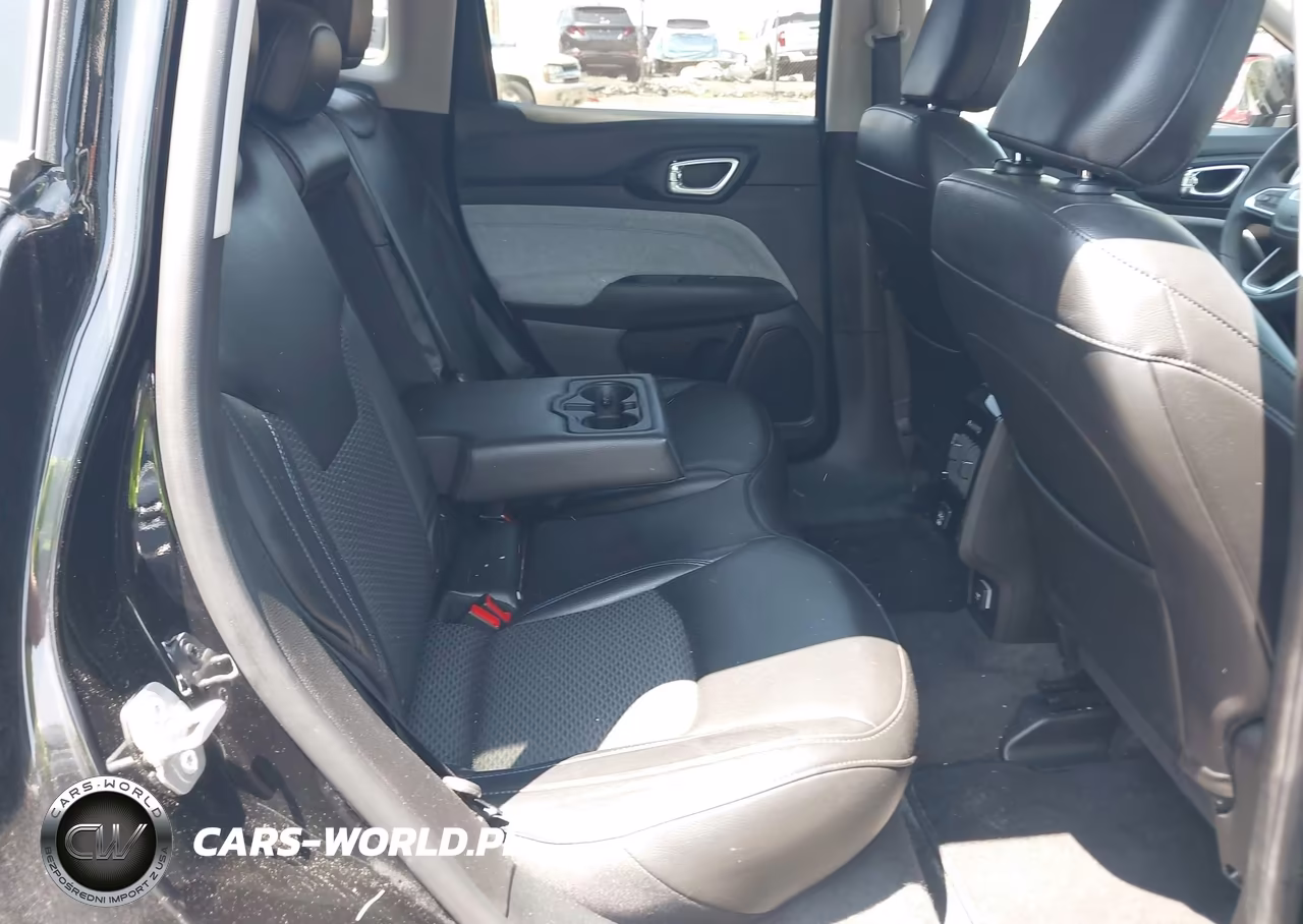 2022 Jeep Compass Latitude 4X4 VIN:3C4NJDBB8NT230744 - 8