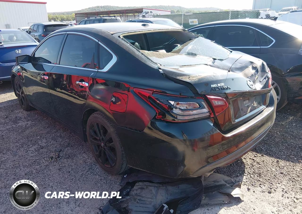 2018 Nissan Altima 2.5 Sr VIN:1N4AL3AP4JC180176 - 3