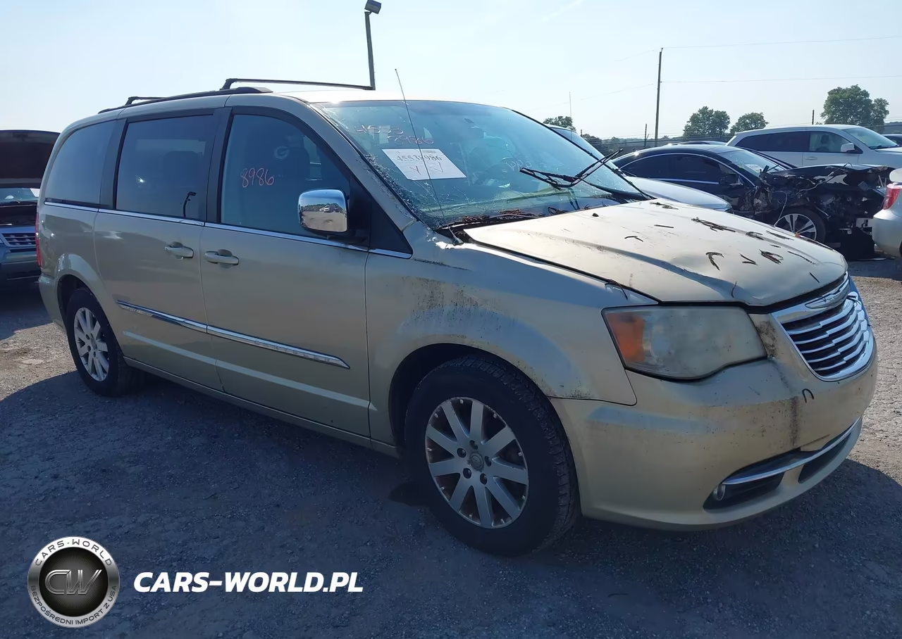 2011 Chrysler Town & Country Touring-L
