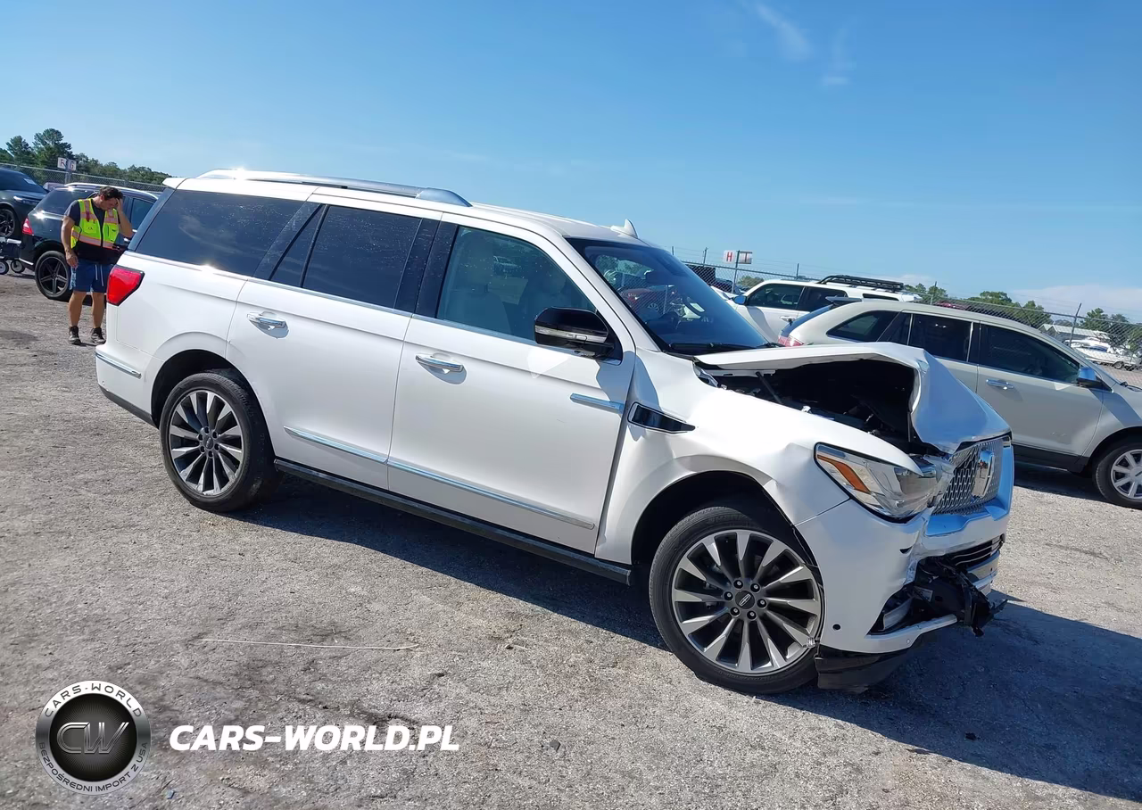 2019 Lincoln Navigator Select