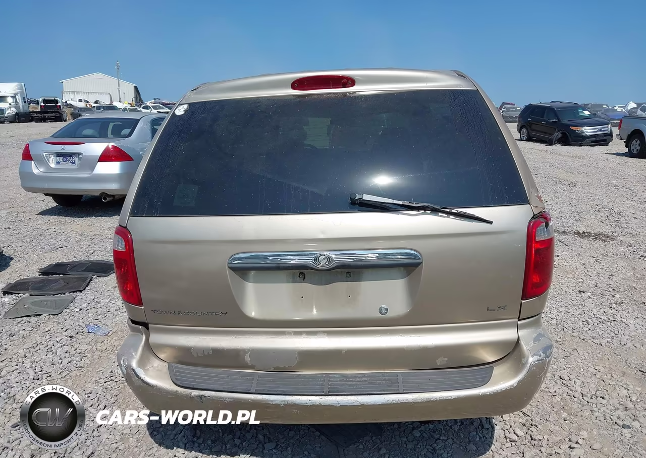 2003 Chrysler Town & Country Lx VIN:2C4GP44373R145858 - 16
