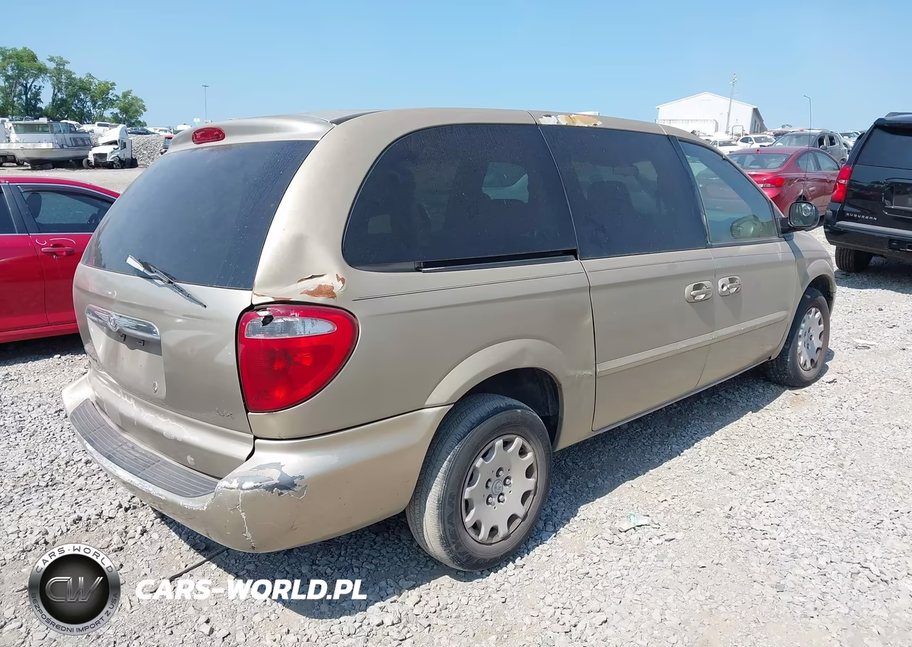 2003 Chrysler Town & Country Lx VIN:2C4GP44373R145858 - 4