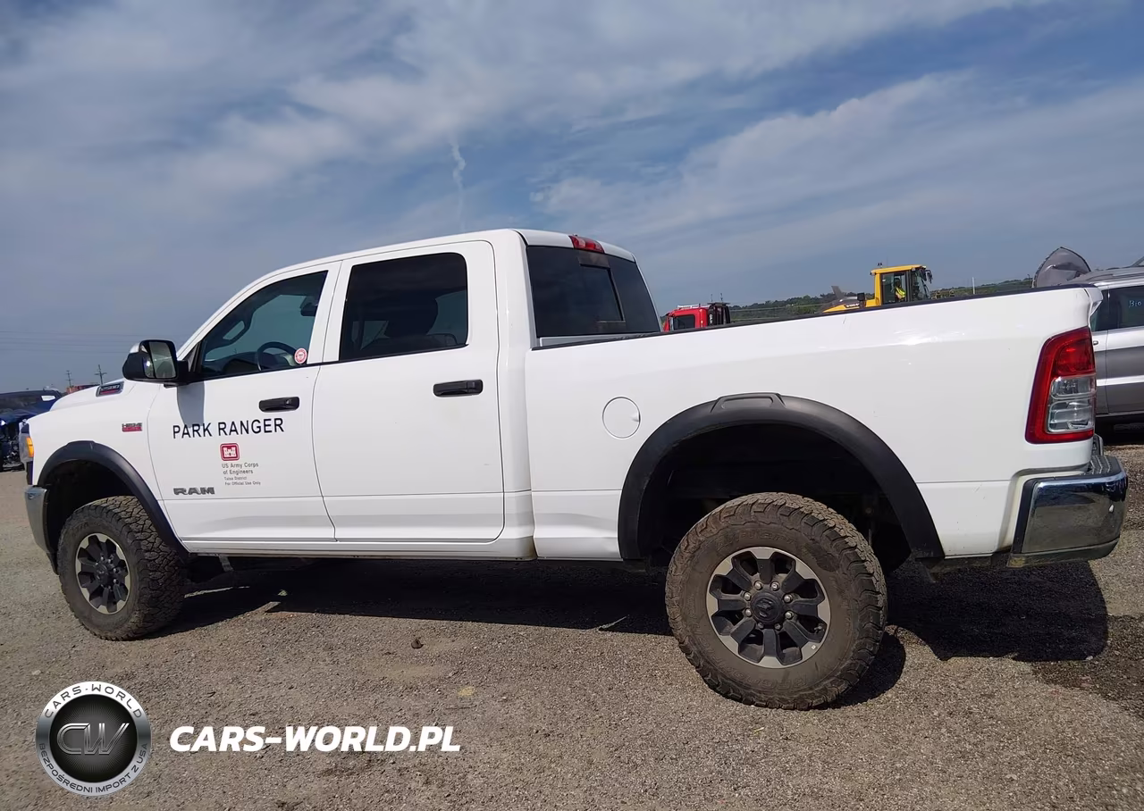 2020 Ram 2500 Tradesman 4X4 6'4 Box VIN:3C6TR5CJXLG243326 - 15