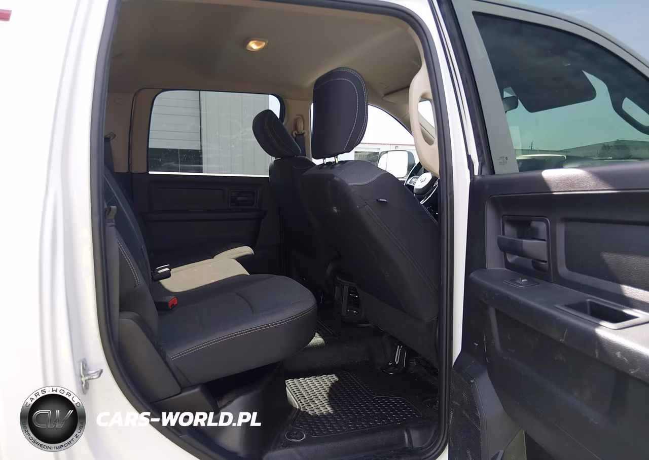 2020 Ram 2500 Tradesman 4X4 6'4 Box VIN:3C6TR5CJXLG243326 - 8