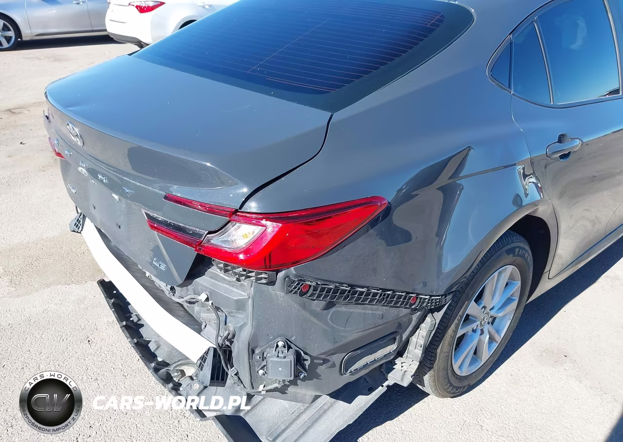 2025 Toyota Camry Le VIN:4T1DAACKXSU520814 - 6