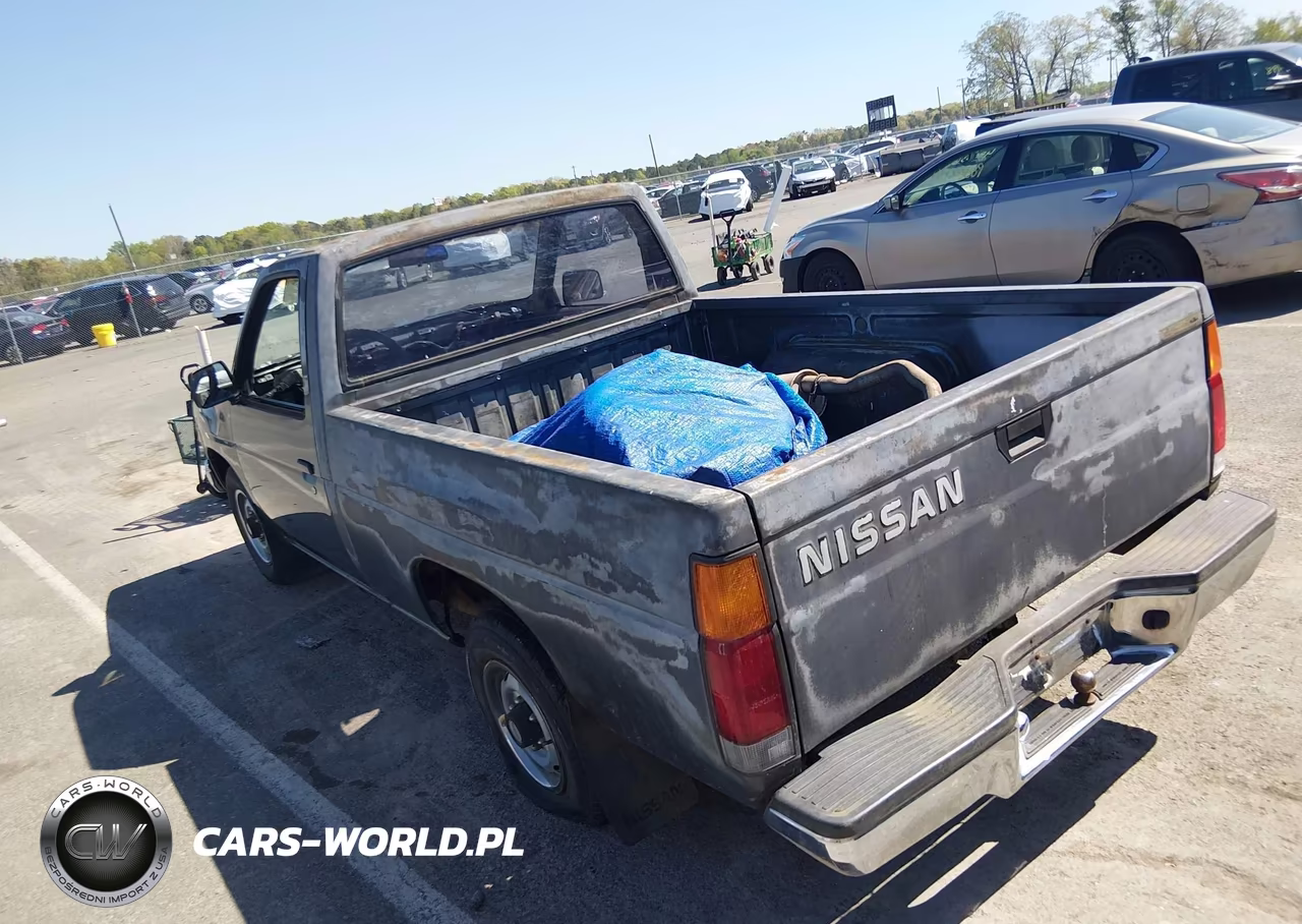 1992 Nissan Truck Short Wheelbase VIN:1N6SD11S1NC308350 - 3