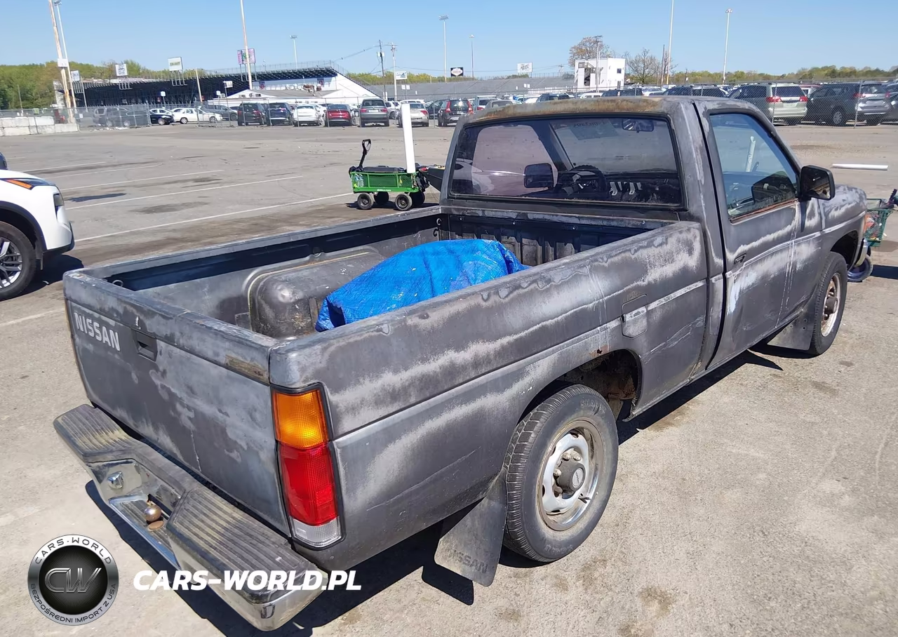 1992 Nissan Truck Short Wheelbase VIN:1N6SD11S1NC308350 - 4