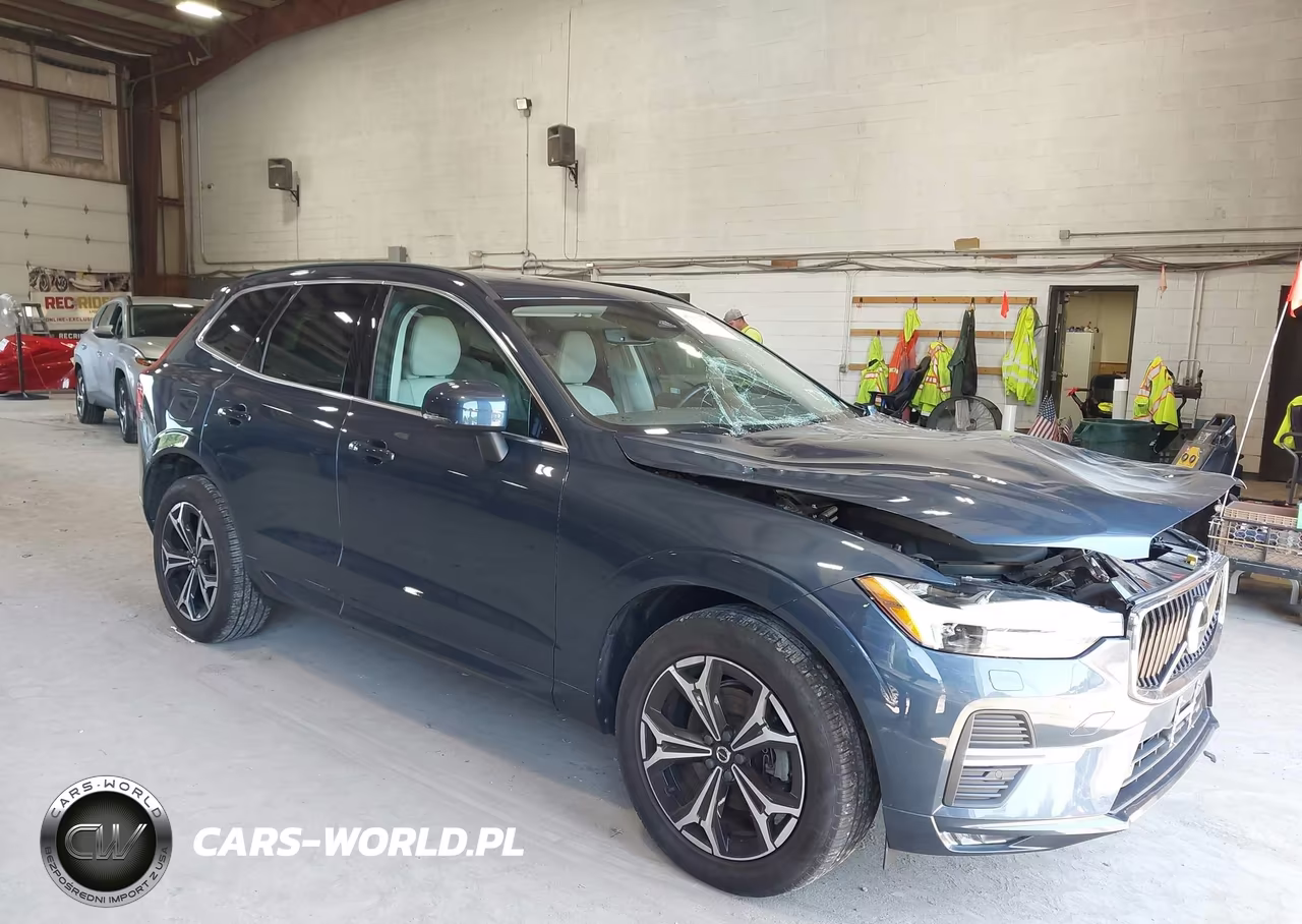 2022 Volvo Xc60 B5 Momentum