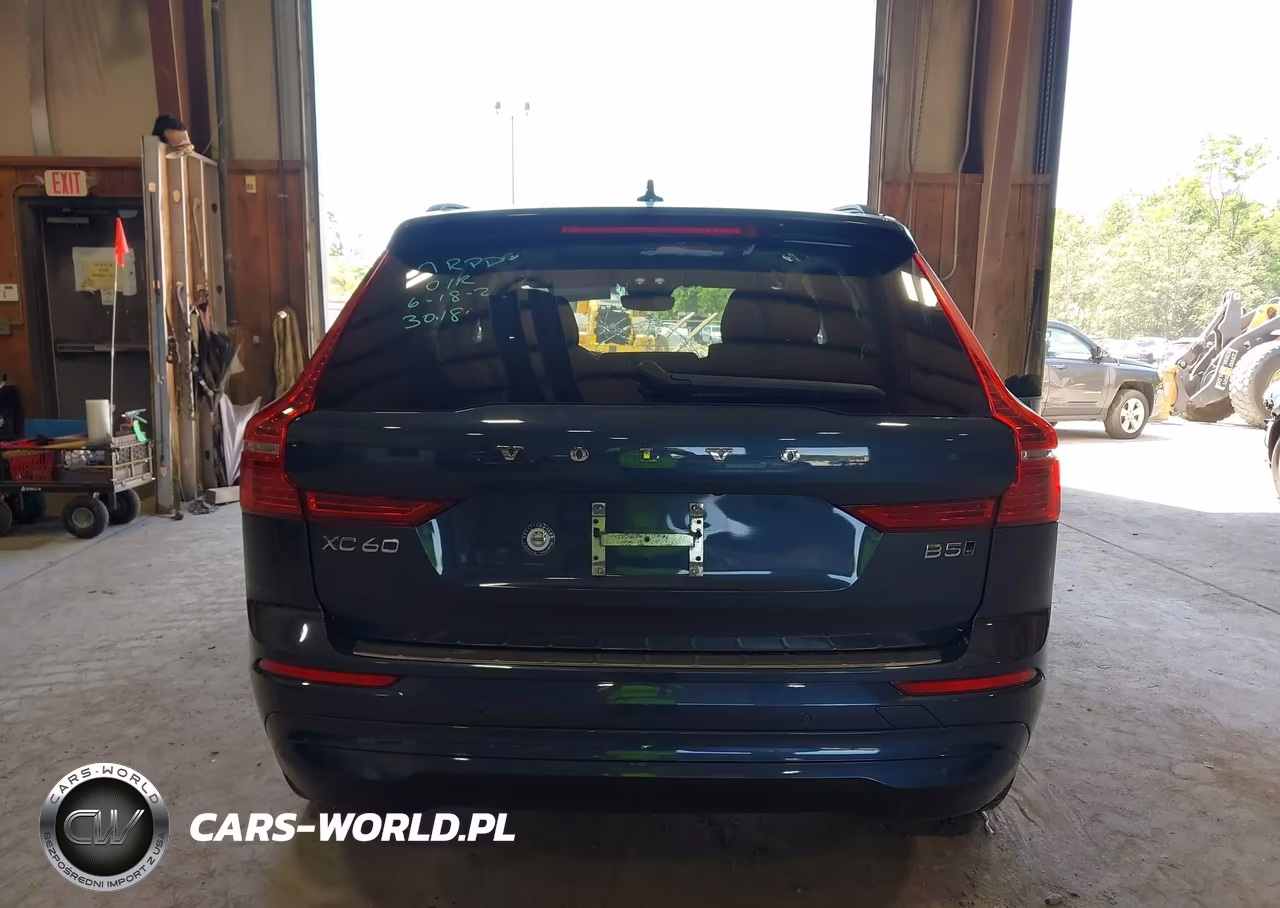 2022 Volvo Xc60 B5 Momentum VIN:YV4L12RK3N1911934 - 16