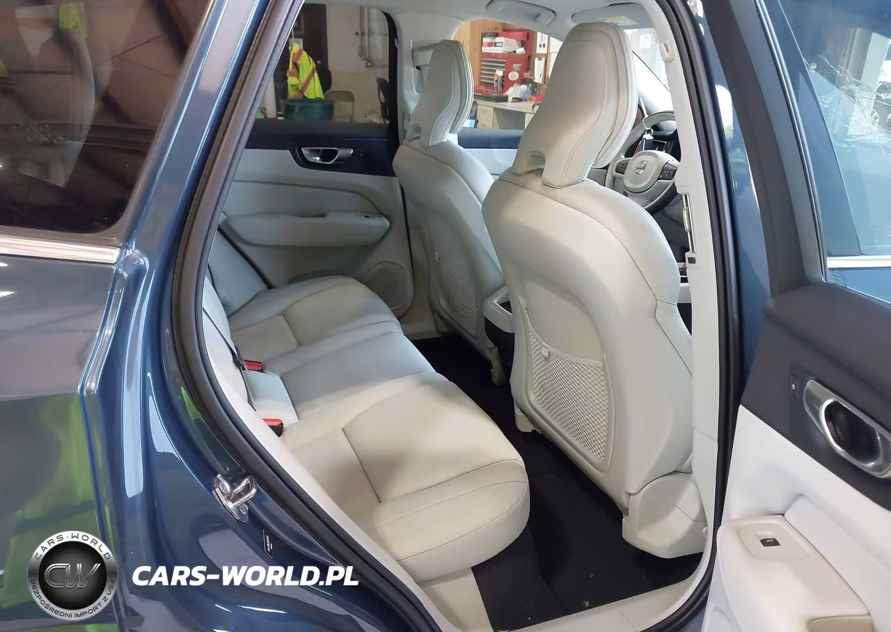 2022 Volvo Xc60 B5 Momentum VIN:YV4L12RK3N1911934 - 8