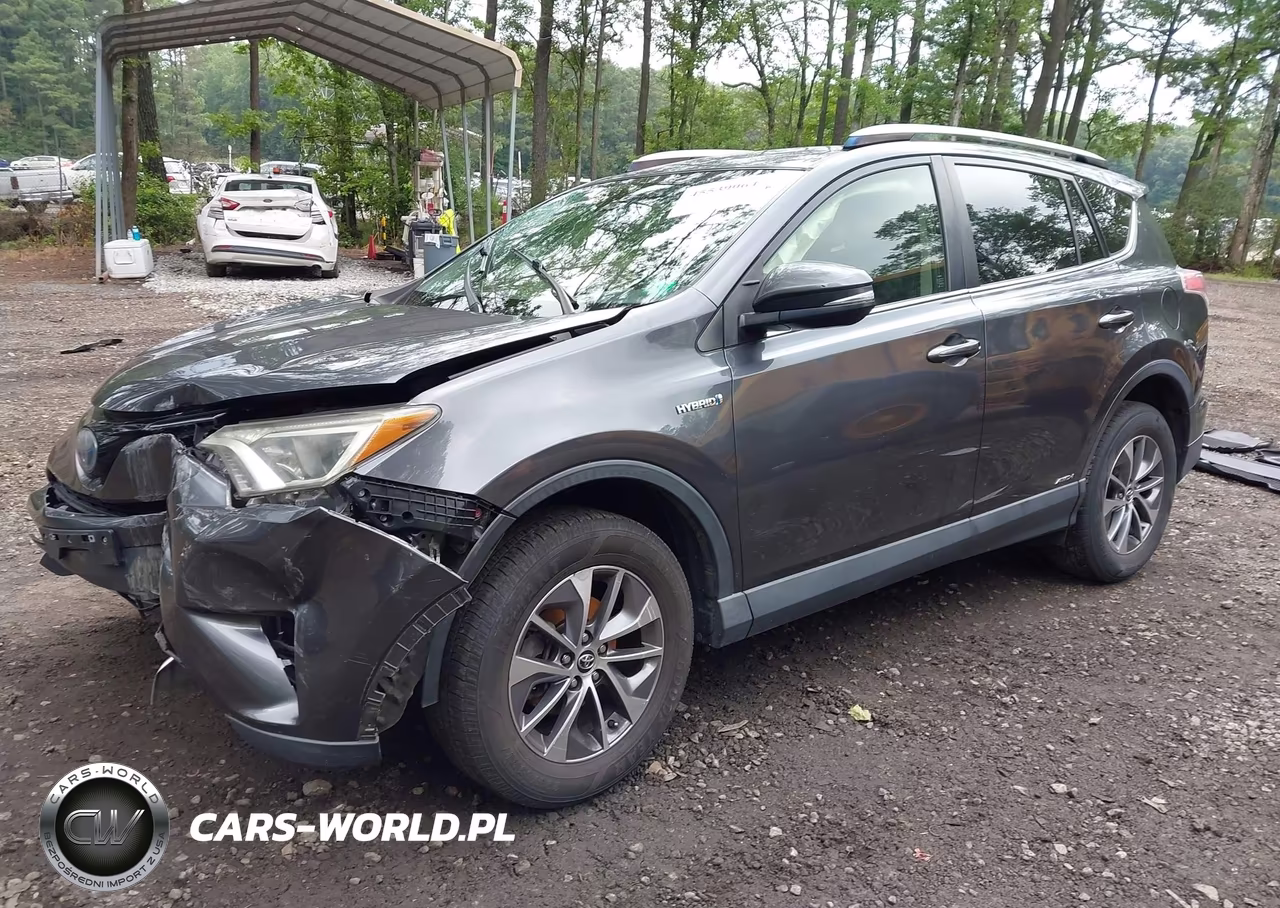 2018 Toyota Rav4 Hybrid Le VIN:JTMRJREV1JD257658 - 2