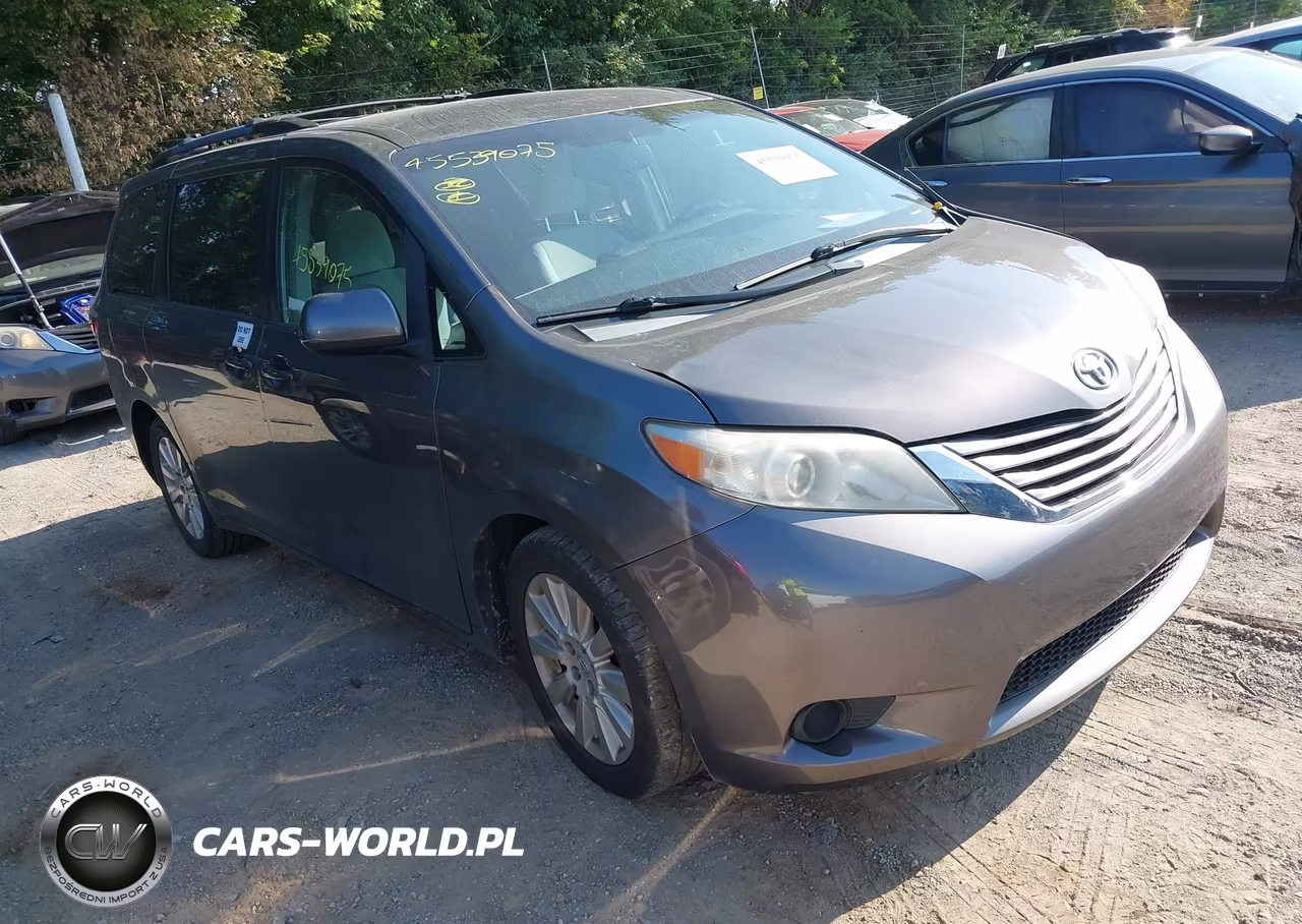 2015 Toyota Sienna Le 7 Passenger – zdjęcie 1 z 16